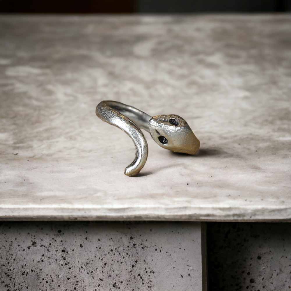 Extended Sizing Unisex Snake Ring İn Real Silver Plate